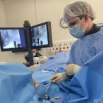 Referência em dor crônica, neurocirurgião transforma a vida de pacientes no Brasil