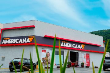 Por que pequenas farmácias estão fechando?