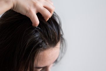 Dermatite, caspa e psoríase: como proteger a pele das armadilhas do inverno